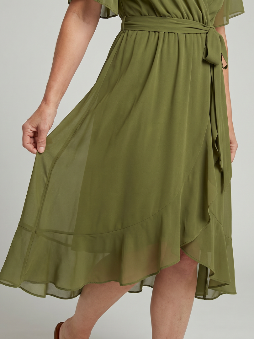 Keziah - Short Sleeve Wrap Soft Flowing Hem Midi Dress