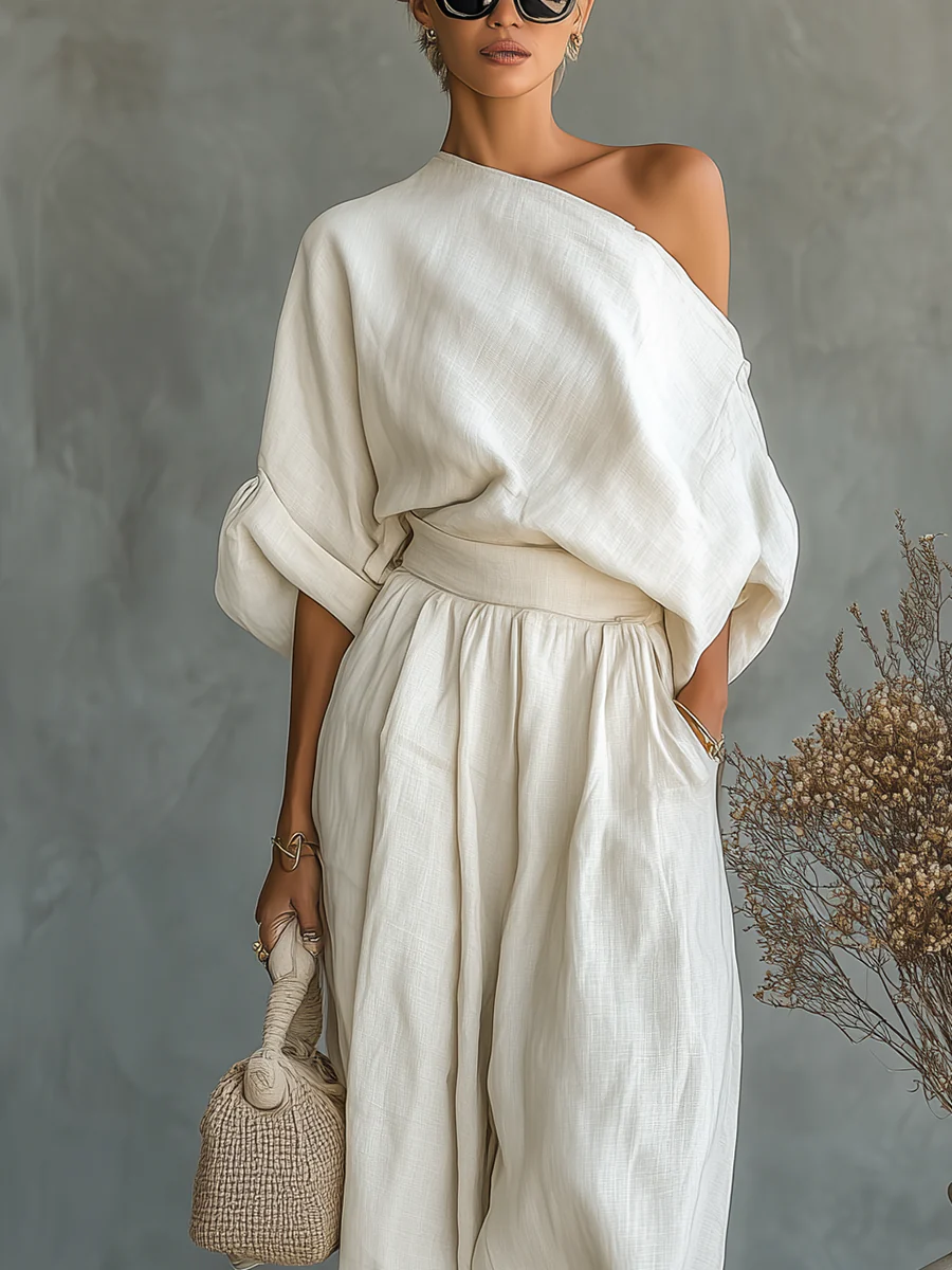 Ariadna - Two-Piece Set with Off-the-Shoulder Design
