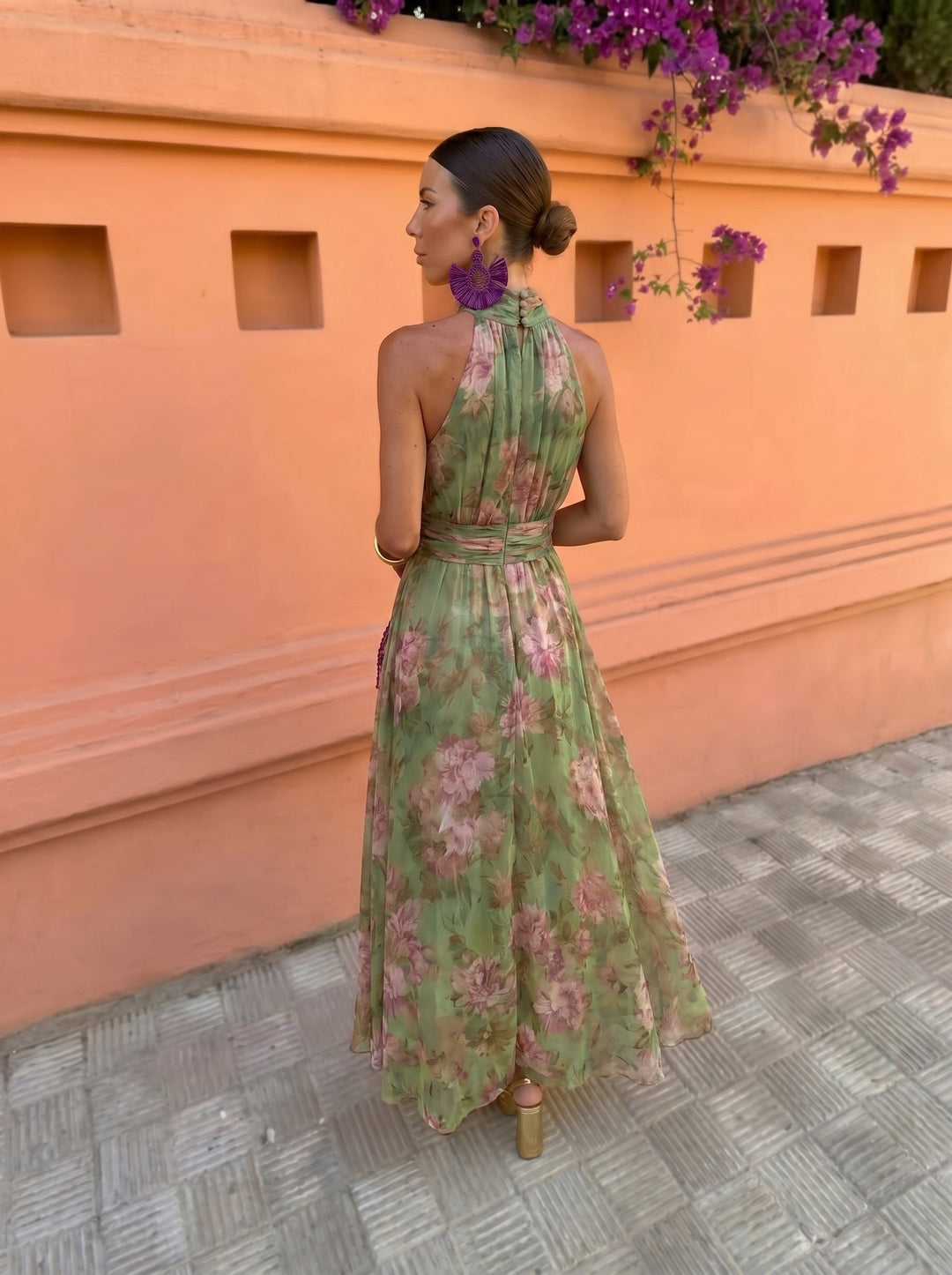 Florencia - Long Floral Dress with Low Neckline