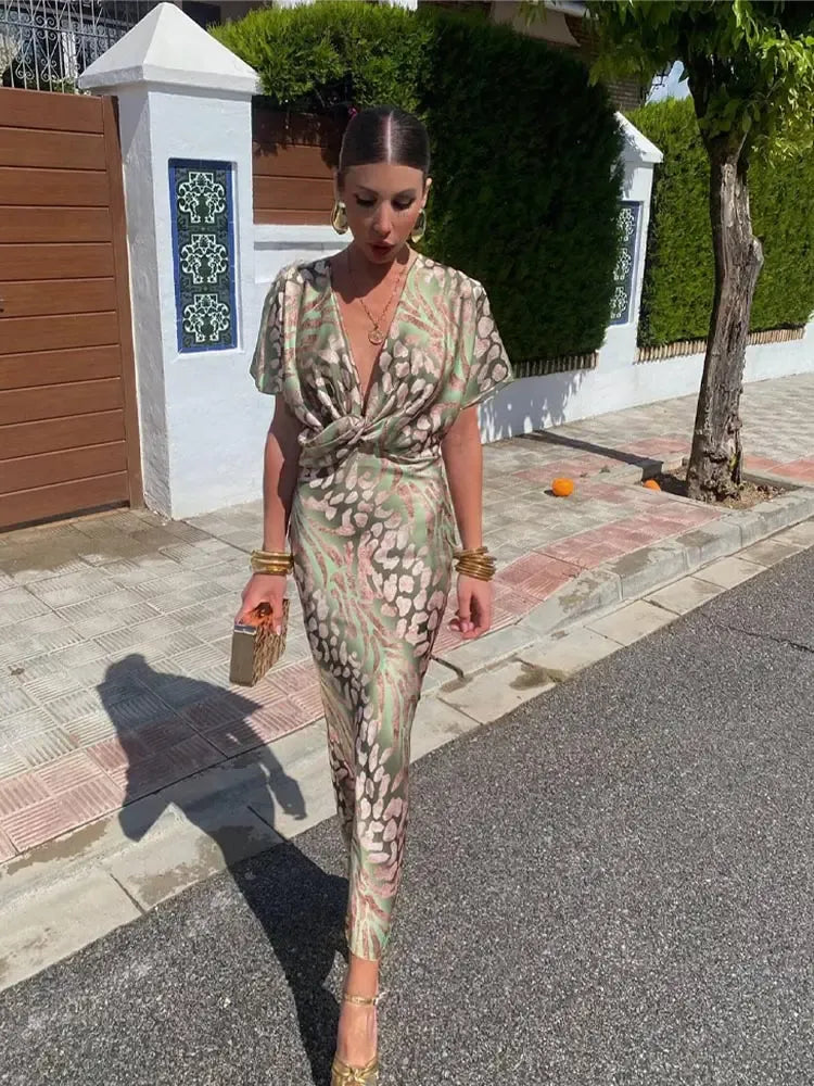 Clara - Elegant Copper Print Midi Dress